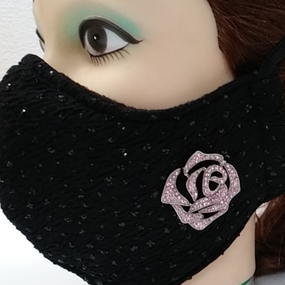 Facemask/Rhinestone Rosie
